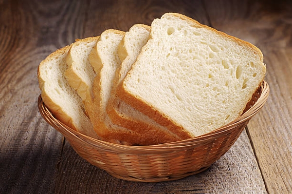 日本再发生集体食物中毒事件：食客出现腹泻及呕吐等症状