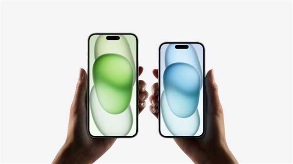 品控拉垮！iPhone 15系列首发大批镜头有灰：国产版本