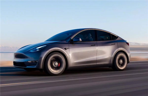 特斯拉Model 3/Y美国继续降价 马斯克：让更多人买得起电动车