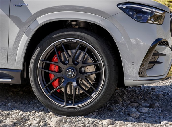 “大排量自吸”终成历史 奔驰AMG GLE 53插混版发布：搭载3.0T+电机