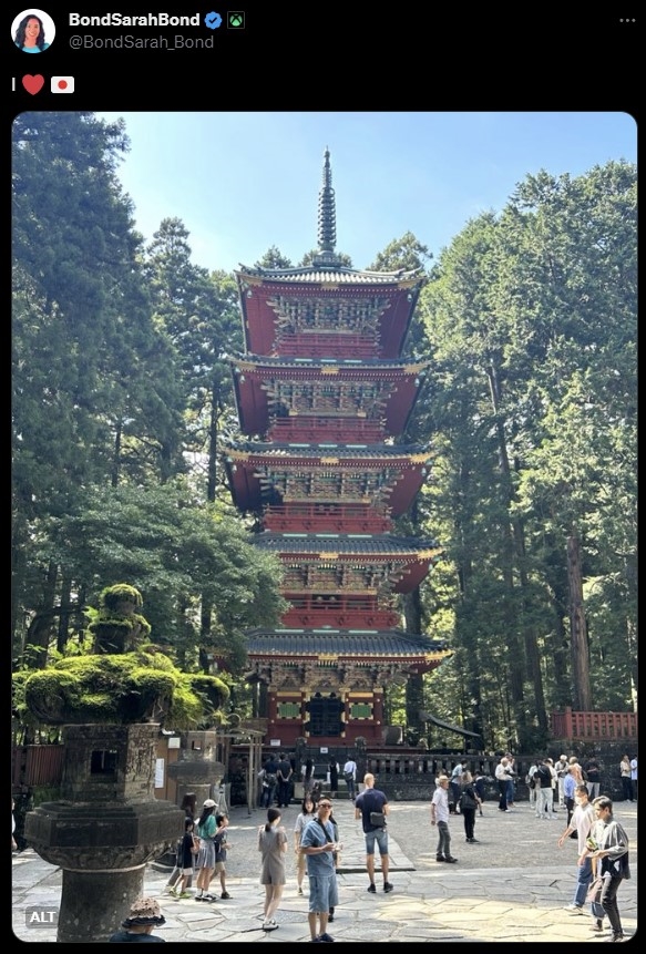 索尼年底迎来海啸