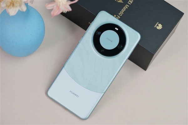 华为申请注册“遥遥领先”商标!余承东金句已成华为、Mate 60代名词