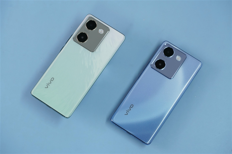 5000mAh电池轻松用一天半!vivo Y100评测:名副其实的千元高颜值续航神机