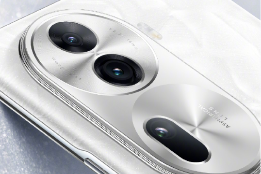 三千元以内唯一！OPPO Reno11全系3200万单反级人像镜头