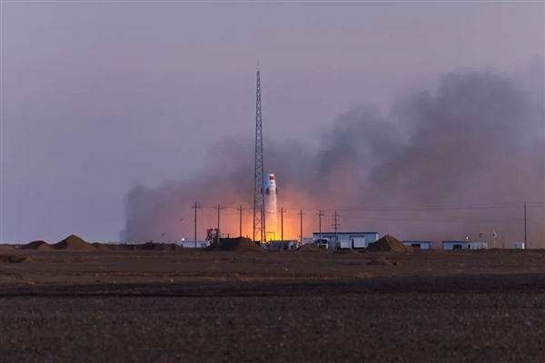 中国第一次！星际荣耀双曲线二号可复用火箭二次飞行成功