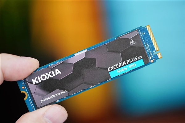 最新3D闪存技术！铠侠EXCERIA PLUS G3 1TB SSD图赏