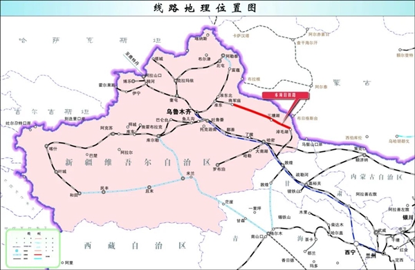 新疆煤炭外运将淖铁路正式开通：300多公里没水没电没网