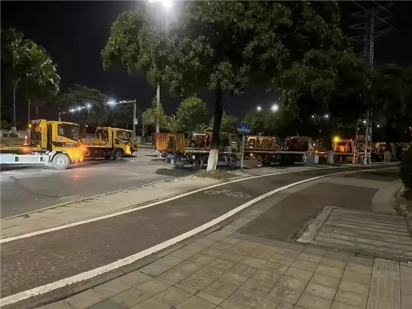 80家4S店一夜倒闭：竟然有车企进去抢车