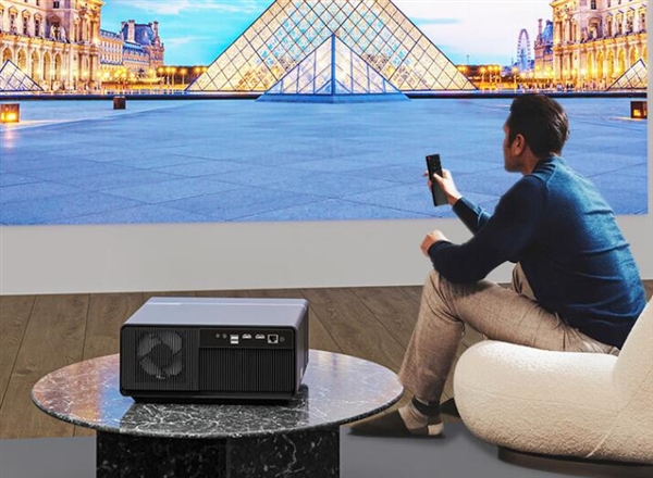 联想推出Lecoo LK210投影仪：1080P 4800流明、画面无极缩放
