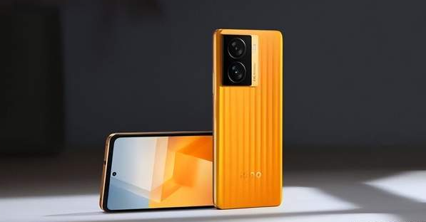 iqooz8和iqooneo7se哪个好