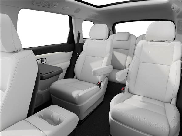 15.58万起 零跑C16上市即开卷：一车买SUV+MPV