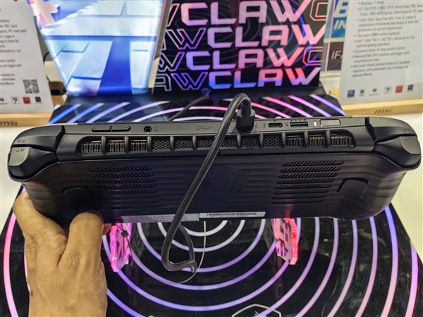 全球首发酷睿Ultra 200V！微星Claw 8掌机配置公布：最高功耗37W