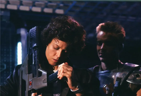 45年了！异形还是能把人类吓出阴影