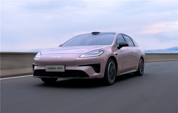 埃安又一爆品诞生！AION RT预售24小时突破16000台