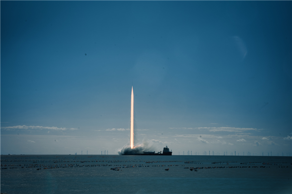 地表形变几毫米都能看清!神启号SAR卫星入轨3天传回超高清照片