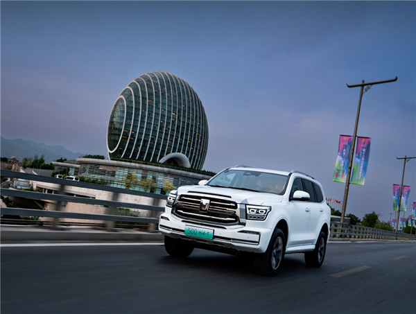 长城魏建军最喜欢开的车!坦克500全球销量破10万台