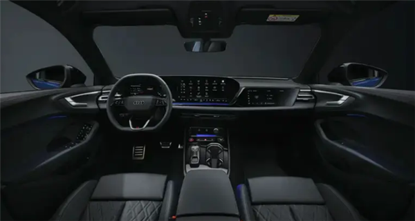 首搭华为高级智驾!上汽奥迪A5L曝光:全面碾压进口版车型