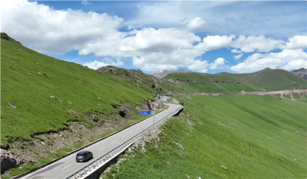 中国最美自驾公路!独库公路今日封闭:车流量超372万辆次