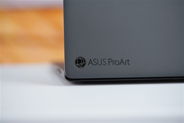 锐龙AI 9 HX 370旗舰芯加持！华硕ProArt创16 2024图赏