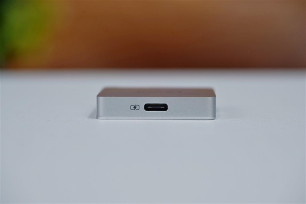 iPhone 16 Pro绝配!雷克沙SL400 2TB移动硬盘图赏