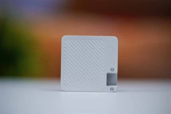 iPhone 16 Pro绝配!雷克沙SL400 2TB移动硬盘图赏