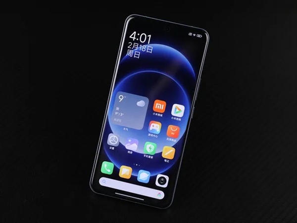 都年底了 8Gen3旗舰还值得买 而且很值!