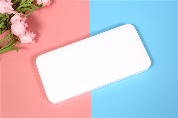 仅隔6天！上海地铁车厢内又冒浓烟：充电宝闯祸