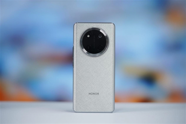 6799元新一代安卓机皇!vivo X200 Pro卫星通信版图赏