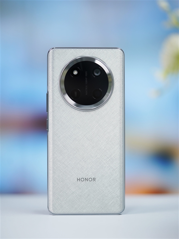 6799元新一代安卓机皇!vivo X200 Pro卫星通信版图赏