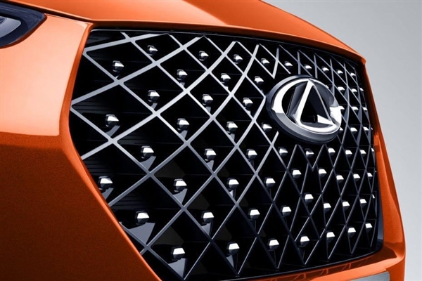 车主13万买车收了1.5万元服务费!奇瑞4S店回应:按车价10%收的