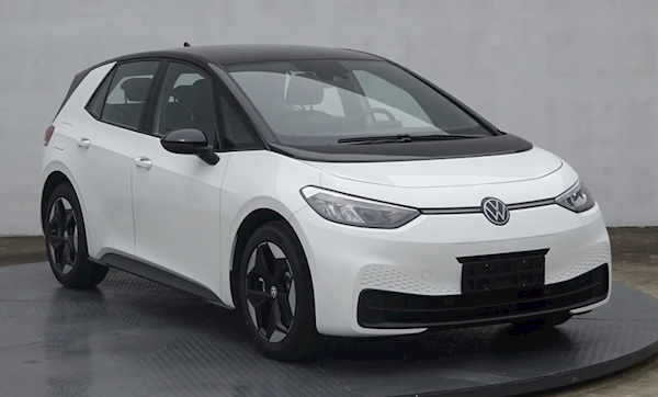 大众ID.3磷酸铁锂版实车首曝:售价下调争夺比亚迪海豚市场份额