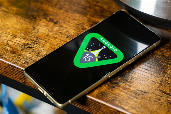 谷歌Pixel亲儿子优先升级!Android 15正式推送上线