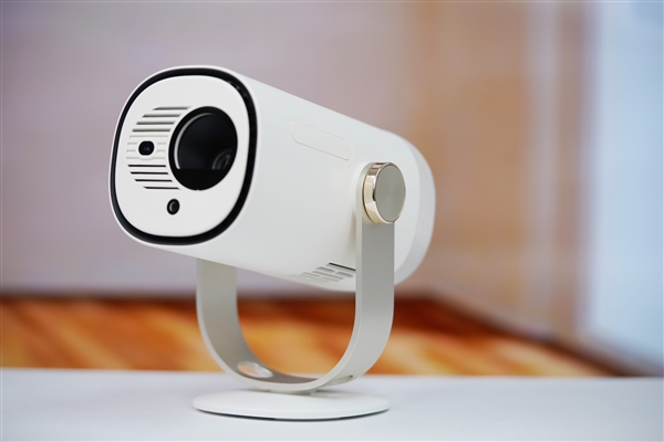 一体式云台设计 各角度随意投!当贝Smart 1图赏