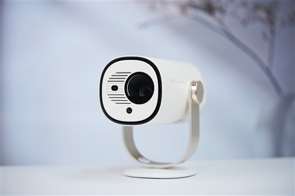 一体式云台设计 各角度随意投!当贝Smart 1图赏