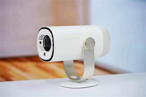 一体式云台设计 各角度随意投!当贝Smart 1图赏