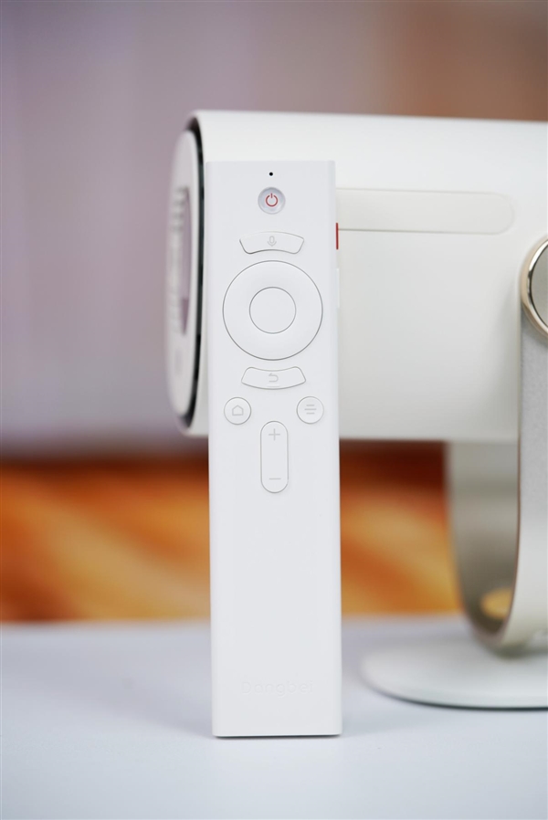 一体式云台设计 各角度随意投!当贝Smart 1图赏