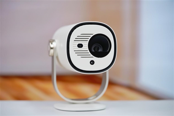 一体式云台设计 各角度随意投!当贝Smart 1图赏