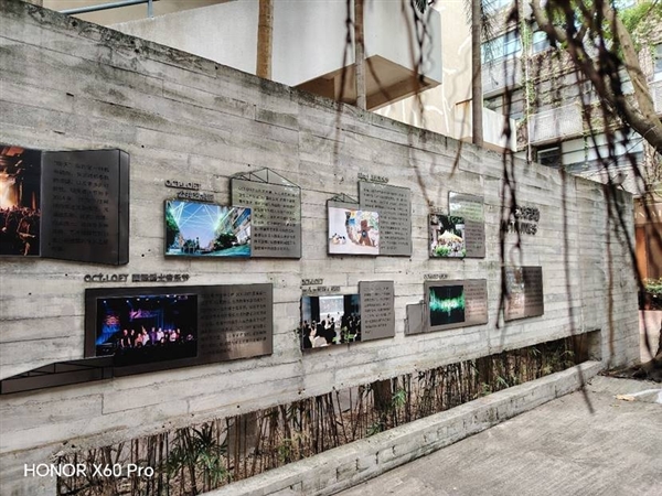 从2米高度跌落完好无损!荣耀X60 Pro体验