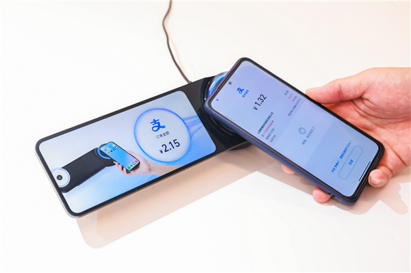 不用扫码了!4000多家小米之家接入支付宝“碰一下”