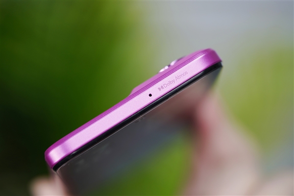 千元就享纳米皮!moto g55霞光紫图赏