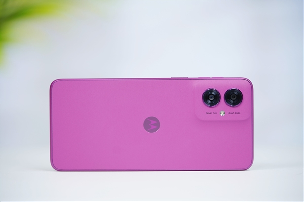 千元就享纳米皮!moto g55霞光紫图赏