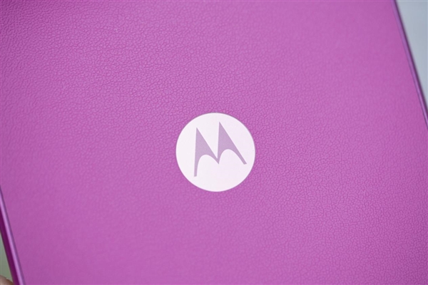 千元就享纳米皮!moto g55霞光紫图赏