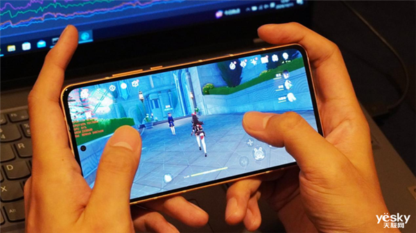 高通骁龙8至尊版实测:跑分达308万!Oryon CPU很能打