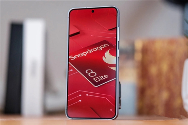 最受关注的骁龙8系旗舰!小米15看点汇总