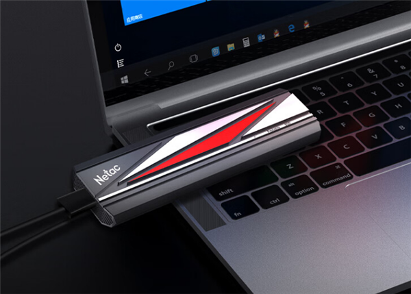 229元起 朗科ZX20L移动固态硬盘上架:全金属外壳、双USB 3.2 Gen 2