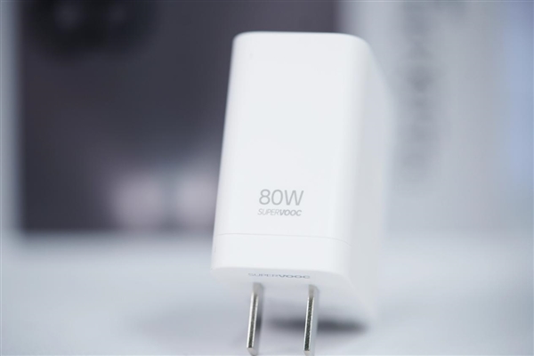 配备抓怕快启键!OPPO Find X8 Pro图赏