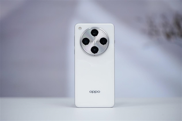 配备抓怕快启键!OPPO Find X8 Pro图赏