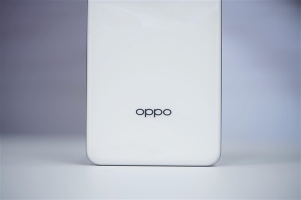 配备抓怕快启键!OPPO Find X8 Pro图赏