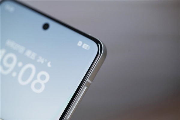 配备抓怕快启键!OPPO Find X8 Pro图赏