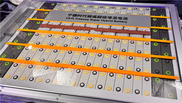 钠离子技术正式落地!宁德时代骁遥超级增混电池-40℃极寒可放电